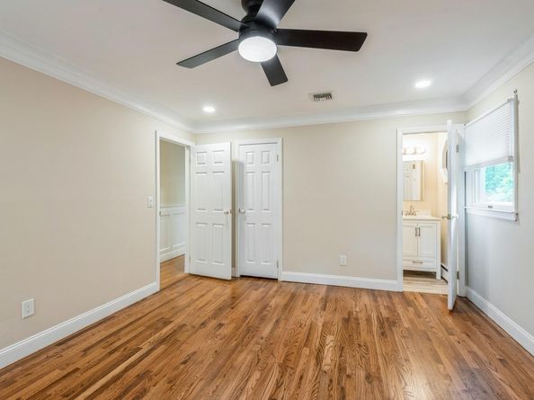 24 Victory Street, Ronkonkoma NY 11779