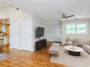 24 Victory Street, Ronkonkoma NY 11779