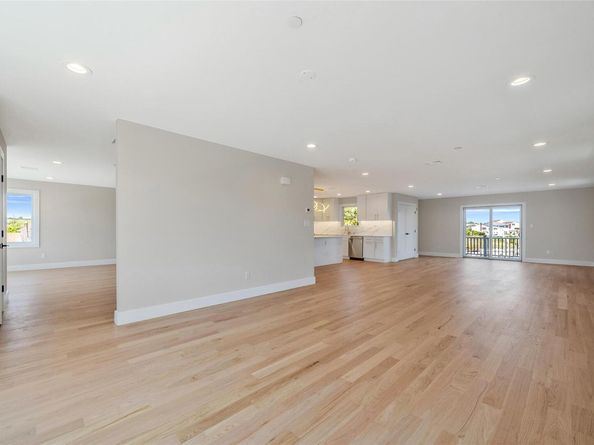 237 Mott Street, Oceanside NY 11572