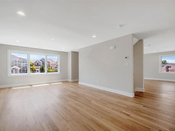 237 Mott Street, Oceanside NY 11572