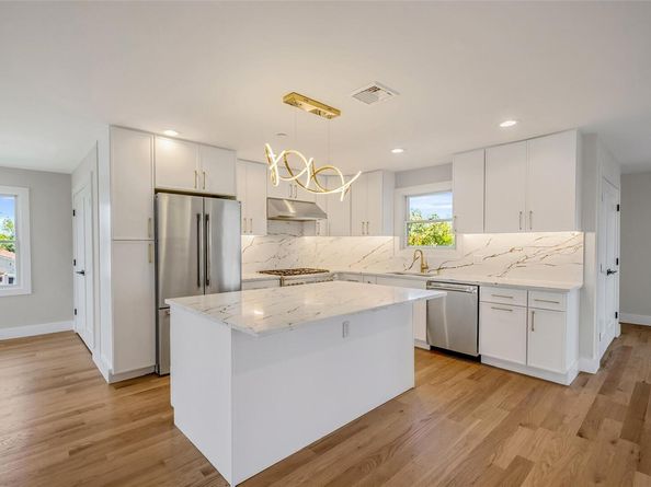 237 Mott Street, Oceanside NY 11572