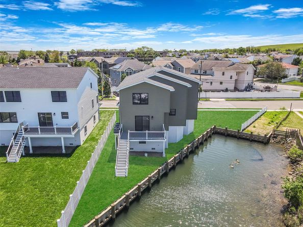 237 Mott Street, Oceanside NY 11572
