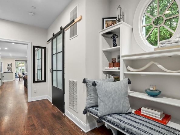 2 Cerf Lane, Mount Kisco NY 10549