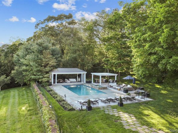 2 Cerf Lane, Mount Kisco NY 10549