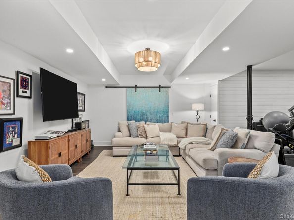 2 Cerf Lane, Mount Kisco NY 10549