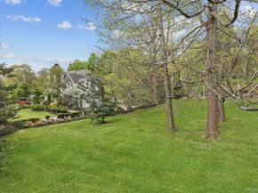 2 Cerf Lane, Mount Kisco NY 10549