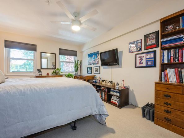 32 Pearsall Avenue 1C, Glen Cove NY 11542