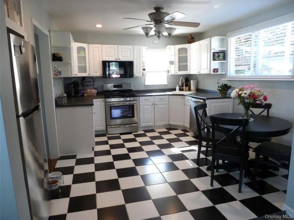 66 Evergreen Avenue, Patchogue NY 11772