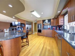 738 Shore Walk, Lindenhurst NY 11757