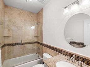 4 White Oak Lane, Southampton NY 11968