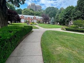 264-17 Langston Avenue E2, Glen Oaks NY 11004