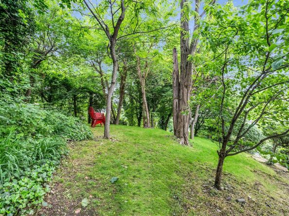 112 Scudders Lane, Glenwood Landing NY 11547