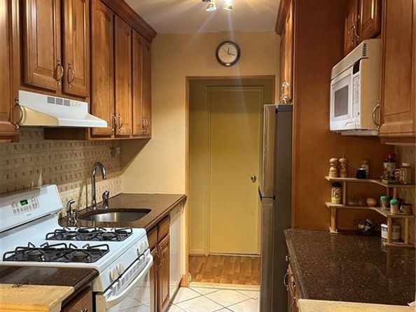 2626 Homecrest ave 2H, Brooklyn NY 11235