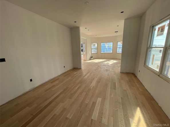 101 Clocks Boulevard, Massapequa NY 11758