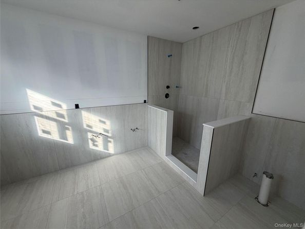 101 Clocks Boulevard, Massapequa NY 11758