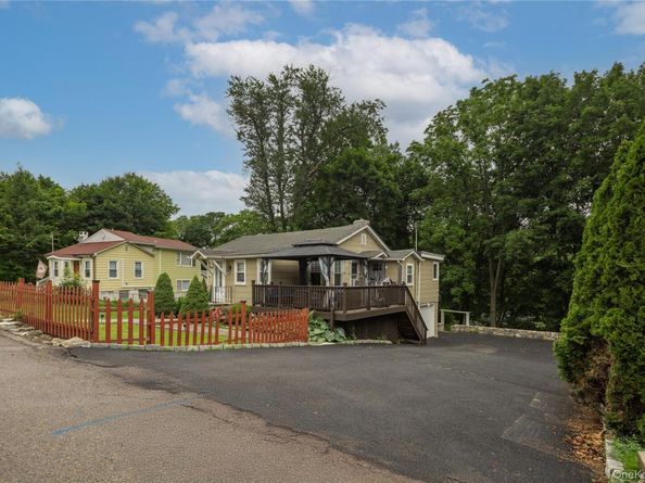 33 Hollowbrook Court N, Cortlandt Manor NY 10567