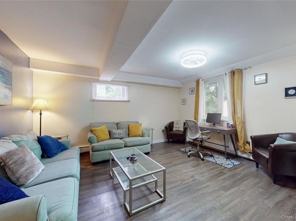 33 Hollowbrook Court N, Cortlandt Manor NY 10567