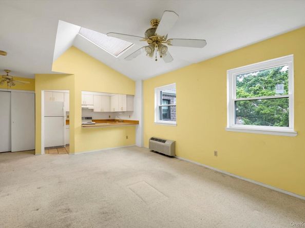 1337 Broadway D20, Hewlett NY 11557