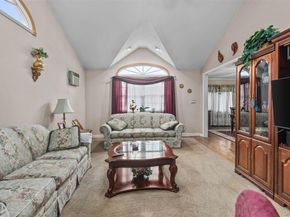 84 Charles Street, Mineola NY 11501