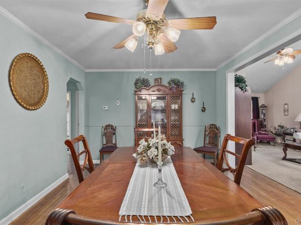 84 Charles Street, Mineola NY 11501