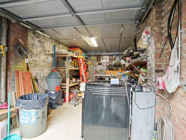 2520 Barnes Avenue, Bronx NY 10467