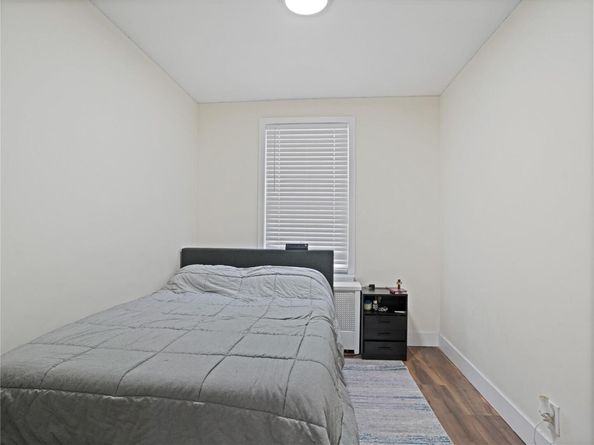 2520 Barnes Avenue, Bronx NY 10467