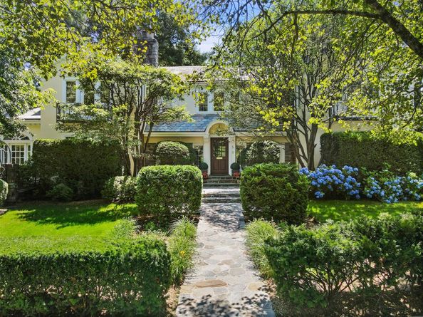 49 Moore Road, Bronxville NY 10708
