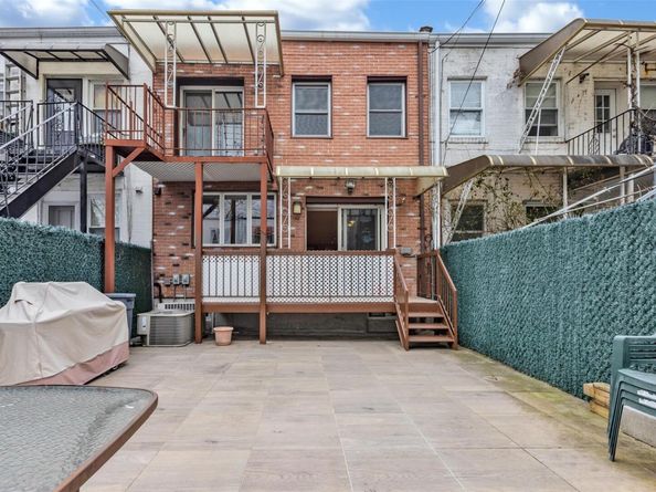 2556 E 26th Street, Brooklyn NY 11229