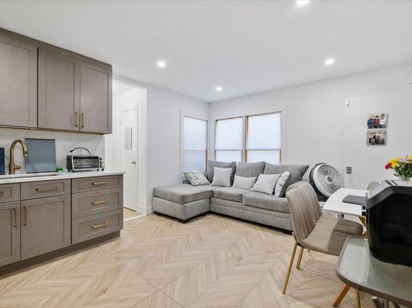 385 Forest Avenue, Woodmere NY 11598