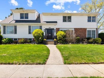 385 Forest Avenue