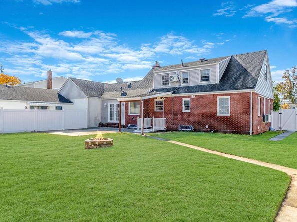 985 Merrick Avenue, Merrick NY 11566