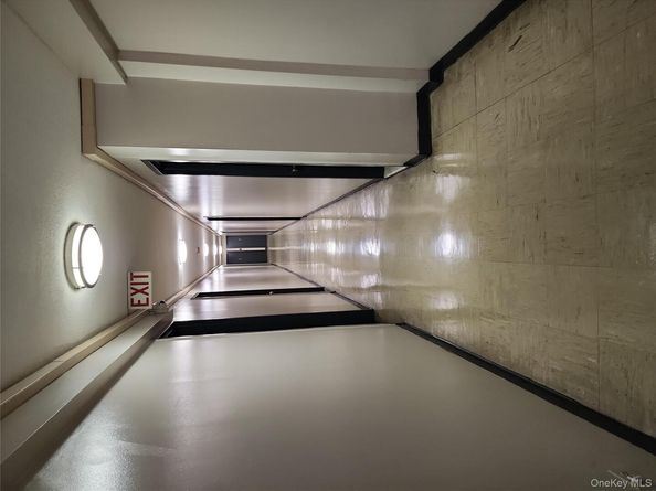 2550 Olinville Avenue 8M, Bronx NY 10467