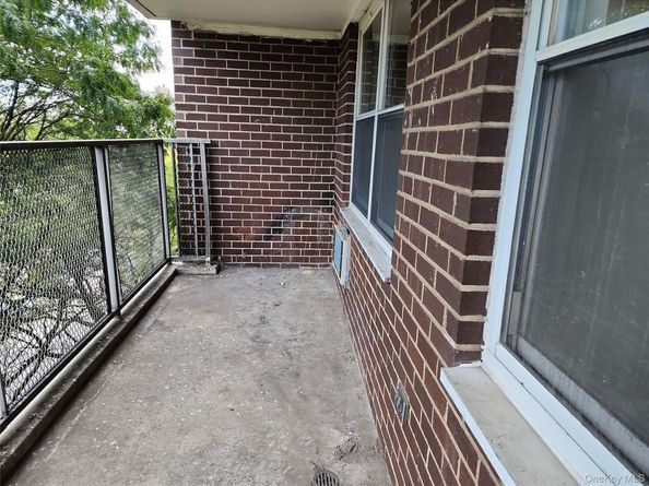 2550 Olinville Avenue 8M, Bronx NY 10467