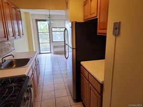 2550 Olinville Avenue 8M, Bronx NY 10467