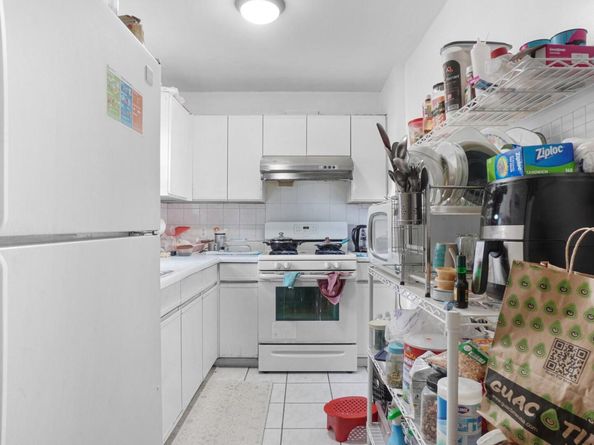 87-62 188th Street, Hollis NY 11423