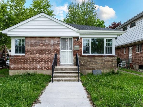 166-03 69 Avenue, Fresh Meadows NY 11366