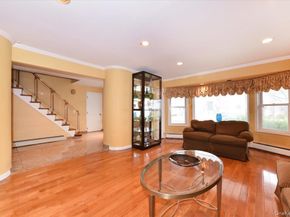 748 Sherwood Street, North Woodmere NY 11581