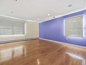 748 Sherwood Street, North Woodmere NY 11581