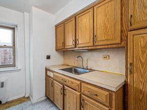 144-55 Melbourne Avenue 4A, Flushing NY 11367