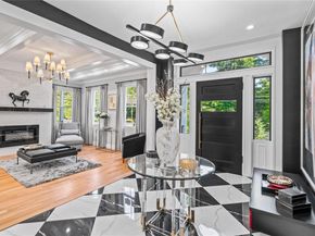 77 Cove Road, Oyster Bay Cove NY 11771
