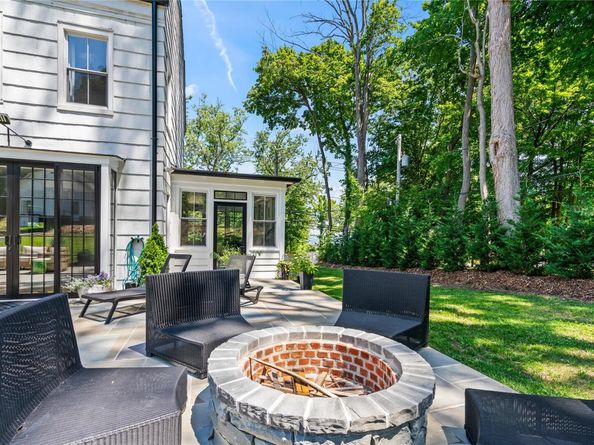 77 Cove Road, Oyster Bay Cove NY 11771