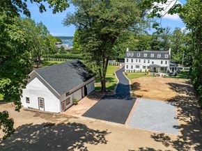 77 Cove Road, Oyster Bay Cove NY 11771