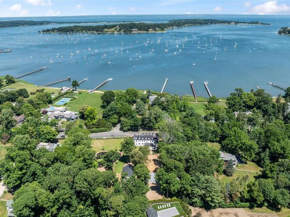 77 Cove Road, Oyster Bay Cove NY 11771