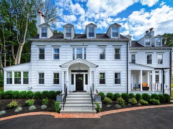 77 Cove Road