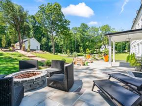 77 Cove Road, Oyster Bay Cove NY 11771