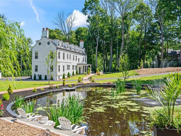77 Cove Road, Oyster Bay Cove NY 11771