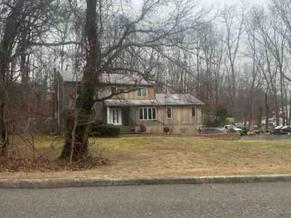 3 Jacobs Path, Melville NY 11747