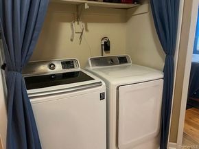 4 Fox Path, Coram NY 11727