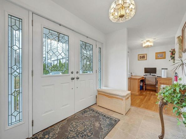 97 Bradley Road, Scarsdale NY 10583