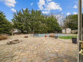 3 Split Rail Lane, East Setauket NY 11733